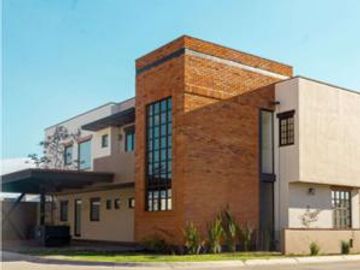 Casa en condominio - San Antonio
