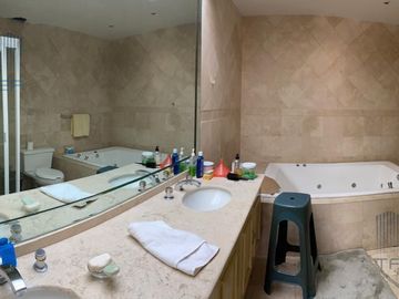 Casa en condominio en  VENTA EN INTERLOMAS, VALLE DE LAS PALMAS (D)
