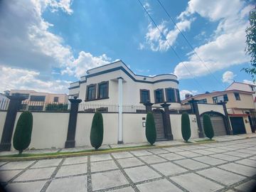 Casa en  VENTA EN BOSQUES DECOLON