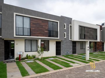 Casa en venta en fraccionamiento en Cuautlancingo, Puebla