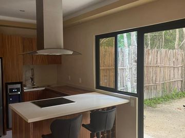 Casa de 3 Recámaras Amueblada con Diseño y Amenidades Exclusivas