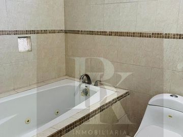 VENTA DE CASA EN CAMINO REAL  EN GPE. N.L.