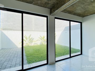 Casa - Fraccionamiento Lomas de la Rioja