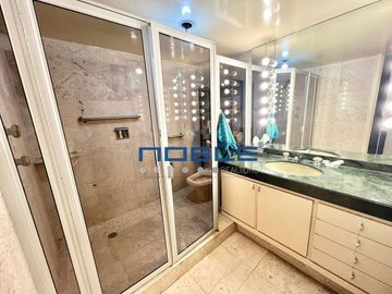 Departamento en Venta en Paseo de las Palmas, 