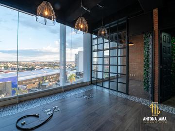 Oficina en venta en Lomas de Angelópolis II, Puebla