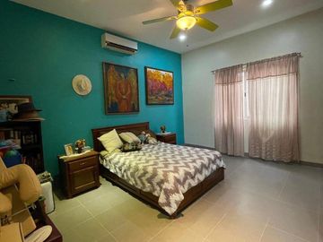 Espaciosa residencia en venta en Valladolid