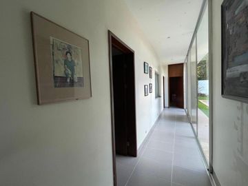Espaciosa residencia en venta en Valladolid