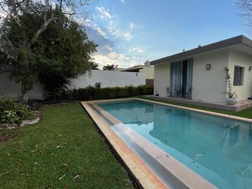 Espaciosa residencia en venta en Valladolid