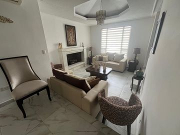 CASA EN VENTA CUMBRES 4 SECTOR MONTERREY