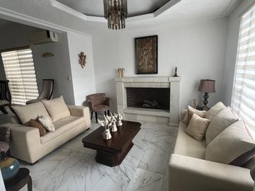 CASA EN VENTA CUMBRES 4 SECTOR MONTERREY