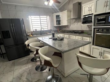 CASA EN VENTA CUMBRES 4 SECTOR MONTERREY