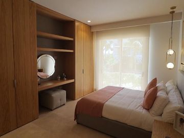 DEPARTAMENTO DE LUJO EN PUERTO CANCUN VISTA AL MAR Y LAGUNA NICHUPTE