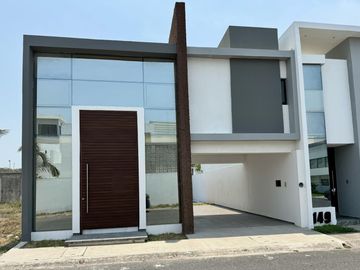 Casa en Venta Lomas del Sol