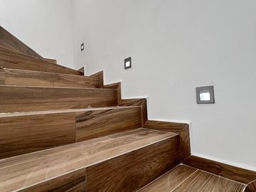 Casa nueva en venta dentro de coto en Valle Imperial
