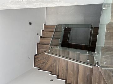 Casa nueva en venta dentro de coto en Valle Imperial