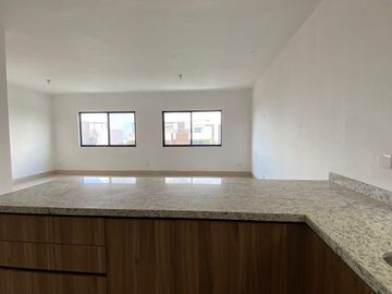 Casa en venta en Cumbres Elite Premier, Sector Pirineos