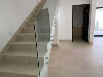 Casa en venta en Cumbres Elite Premier, Sector Pirineos