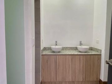 Casa en venta en Cumbres Elite Premier, Sector Pirineos