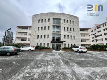 Vendo Departamento Lomas Country Club. Residencial Verona