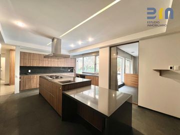 Vendo Departamento Lomas Country Club. Residencial Verona