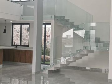 VENTA CASA BOSQUES DEL REFUGIO LEON GTO