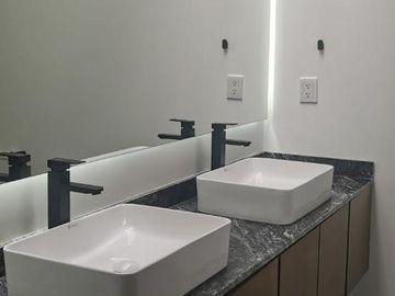VENTA CASA BOSQUES DEL REFUGIO LEON GTO