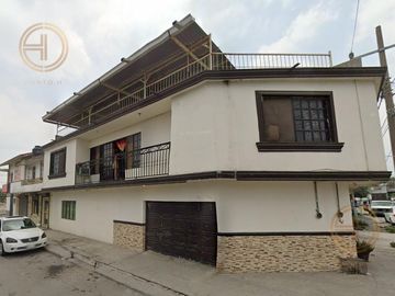 CASA EN VENTA SECRETARIOS, LA ALIANZA, MONTERREY.