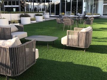 Lindo departamento con terraza en piso bajo en Bosque real Five.