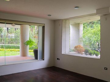 Casa en venta en La Vista Puebla. 5 recamaras residencia de lujo