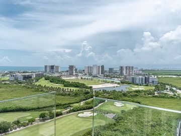 PH Departamento en Venta en Be Towers, Puerto Cancún