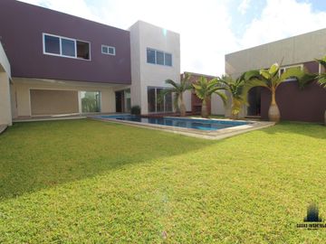 Casa en Fraccionamiento Las Palmas