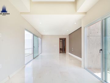 Casa en Fraccionamiento Las Palmas