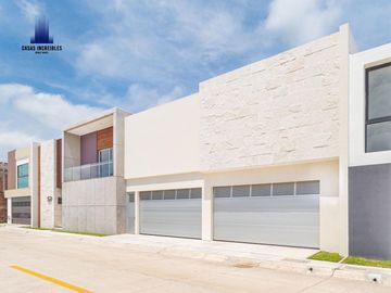 Casa en Fraccionamiento Las Palmas