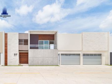 Casa en Fraccionamiento Las Palmas