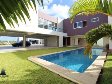 Casa en Fraccionamiento Las Palmas