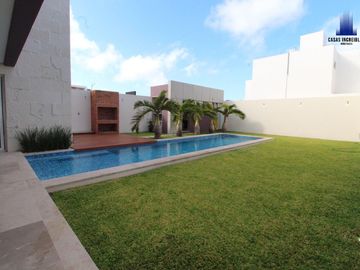 Casa en Fraccionamiento Las Palmas