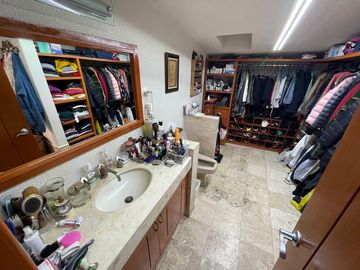 Casa en Venta en San Carlos, 1 sección,  Metepec