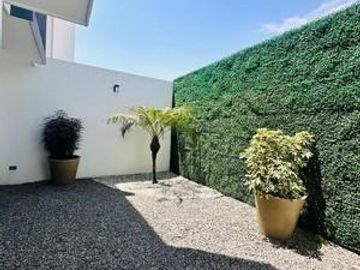 en Venta de Casa nueva en Fraccionamiento Parque Real, Puebla Cuautlancingo