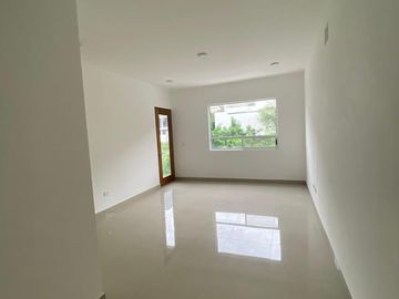 Casa en  Venta en fracc. Santa Isabel, Carretera Nacional