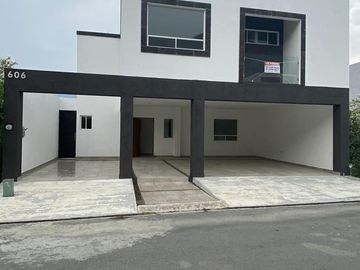 Casa en  Venta en fracc. Santa Isabel, Carretera Nacional