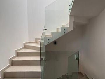 Casa nueva en 3 niveles  en fraccionamiento de primer nivel en Cuautlancingo, Puebla