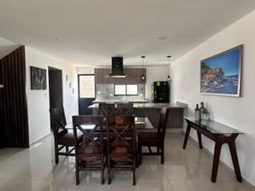 Casa nueva en 3 niveles  en fraccionamiento de primer nivel en Cuautlancingo, Puebla