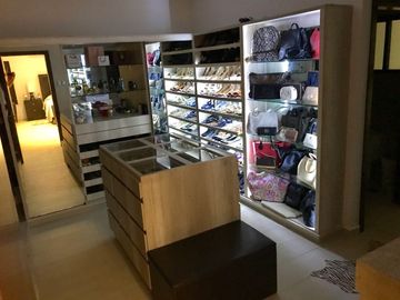 PUNTA TIBURON, Casa en VENTA con alberca y cuarto de servicio