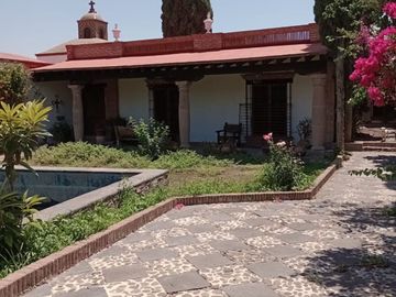 Casa - Pedro Escobedo