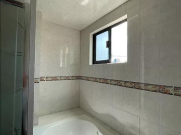 Casa recién remodelada en 8 cedros, Toluca