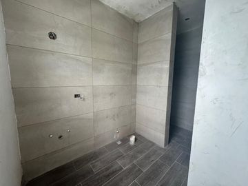 CASA VENTA POR LA ESTANZUELA THESALIA CARRETERA NACIONAL