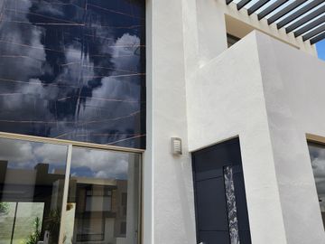 Casa en Venta Altozano Fraccionamiento privado