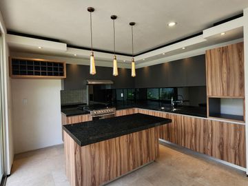 Casa en Venta Altozano Fraccionamiento privado