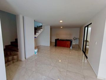 Casa en venta con tres habitaciones y roof garden en Tlaxcala