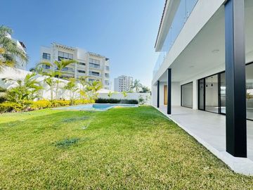 Casa en Fraccionamiento Paraíso Country Club